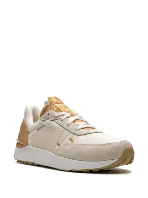 Jordan Granville Pro "Sail/Club Gold" sneakers Neutrals -JDAN Sport 21357653 51300929 1000