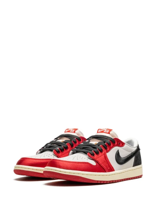 Air Jordan 1 "Trophy Room - Away" sneakers White -JDAN Sport 22956842 53363254 1000