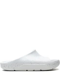 Jordan Post paint-splatter slides White